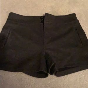 GAP Kids plain thick knit shorts 12 like new